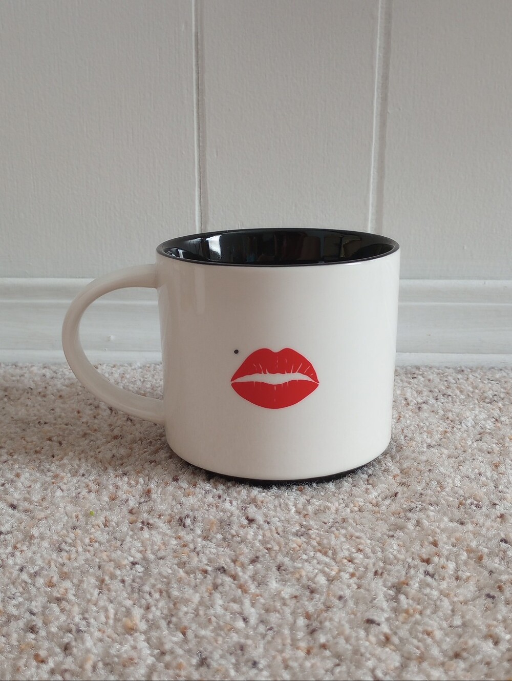 Pier 1 Imports Red Lips Kiss With Beauty Mark Coffee Mug